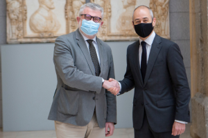 El Museo Nacional del Prado y la Fundación Endesa colaboran en el programa de educación y acción social “Marcos de mira” para colectivos en exclusión