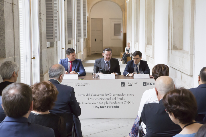 El Museo del Prado, la Fundación AXA y Fundación ONCE firman un convenio de colaboración para la itinerancia de “Hoy toca el Prado”