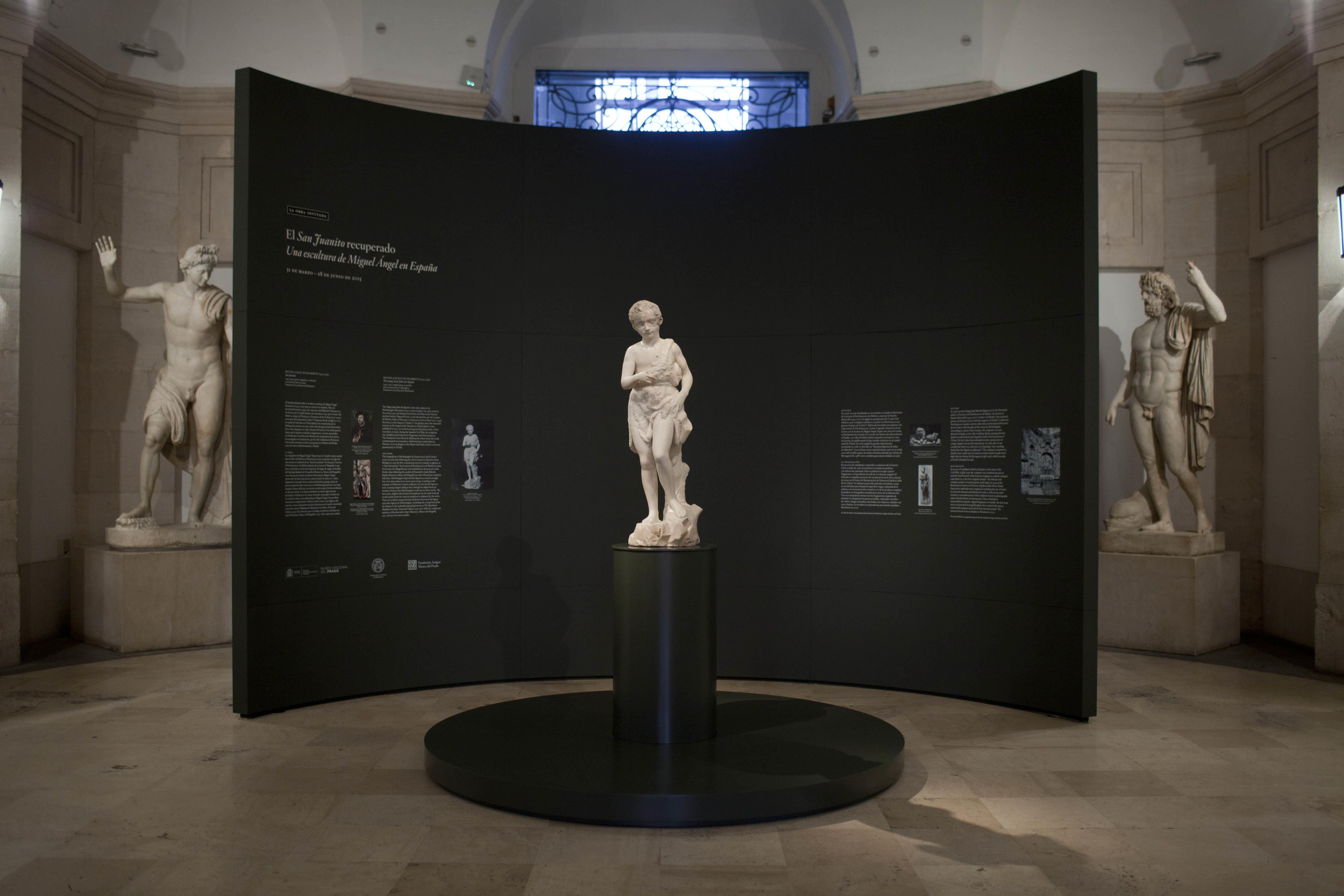 X museum. Музей Прадо скульптуры. Скульптуры музея Prado. Sculpture Exhibition. Святой Иоанн Микеланджело скульптура.