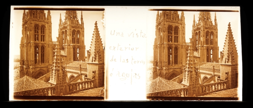 Imagen de la obra: "Vista exterior de la Catedral de Burgos, desde el crucero"