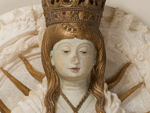 La Virgen entronizada con el Niño