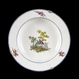 Plato de porcelana
