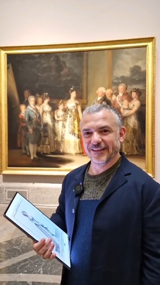 La simbología del vestido de María Luisa de Parma en “La familia de Carlos IV”, de Goya