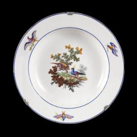 Plato de porcelana