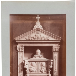 Monumento dedicado a Calixto III y Alejandro VI en la Iglesia de Montserrat en Roma