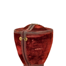 Case for the Hunting Vase