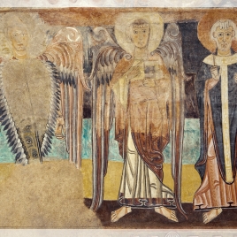 Dos ángeles y un santo arzobispo. Pintura mural de la ermita de la Vera Cruz de Maderuelo