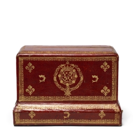 Case for casket covered with cameos