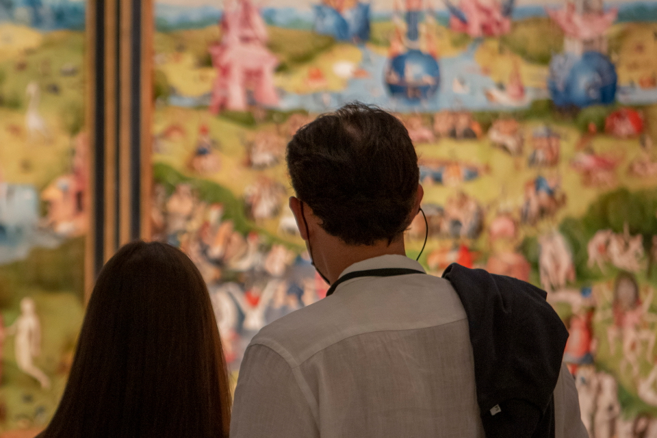 El Museo Nacional del Prado y la Universidad Miguel Hernández colaboran en el proyecto ¿Dónde miramos cuando miramos El Bosco?