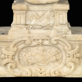 Peana actual de Séneca, originalmente del busto del IX almirante de Castilla