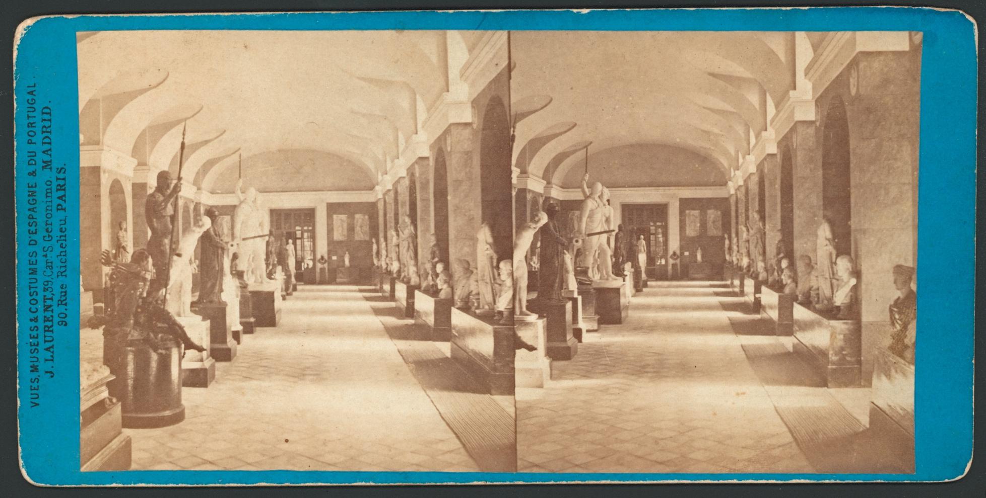 Imagen de J. Laurent. Vista de la galer&iacute;a de escultura del Real Museo de Pintura y Escultura hacia 1867