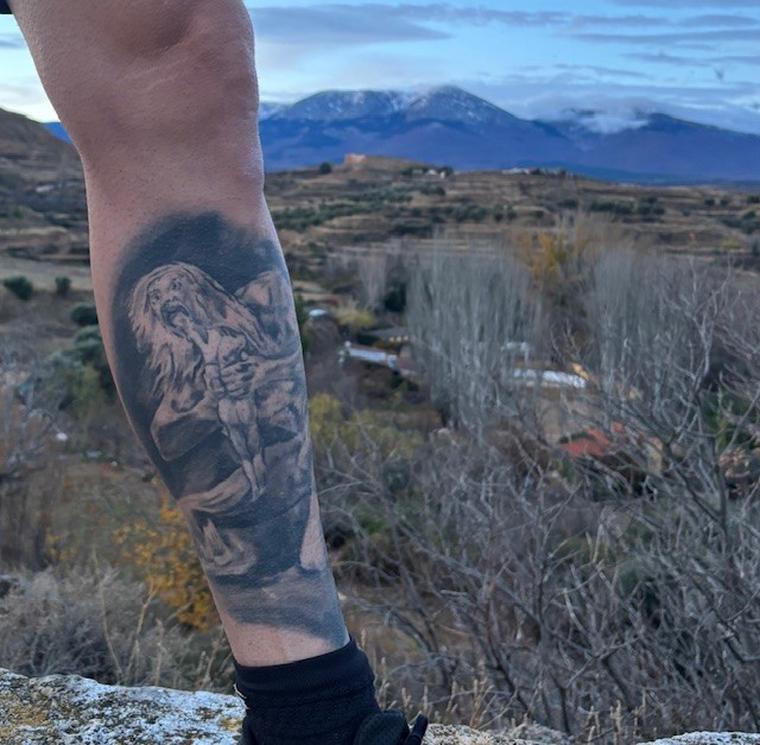 Tatuaje de Saturno
