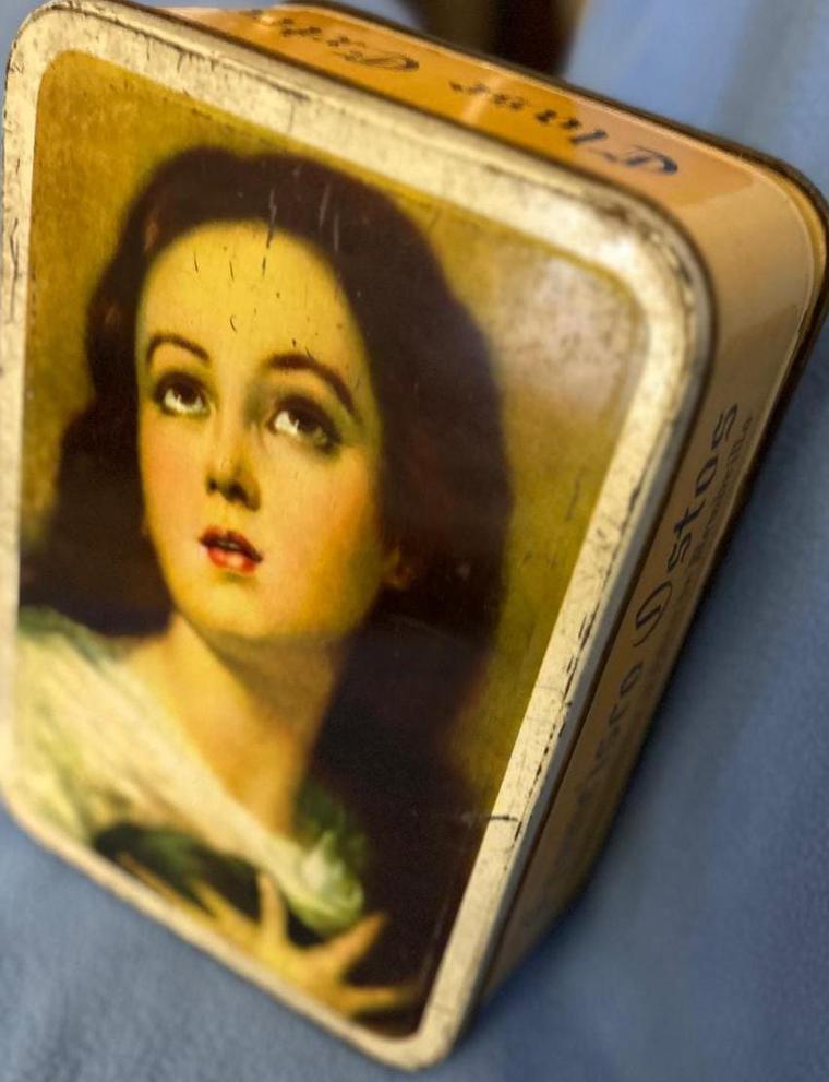 Caja de La inmaculada de los Venerables